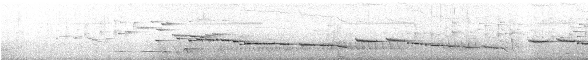 ノドジロセンニョムシクイ - ML642424011