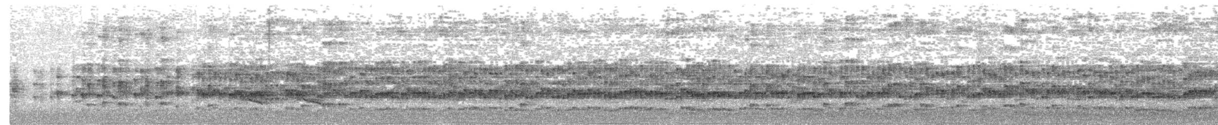 Grimpar enfumé (fuliginosa/rufoolivacea) - ML642472336