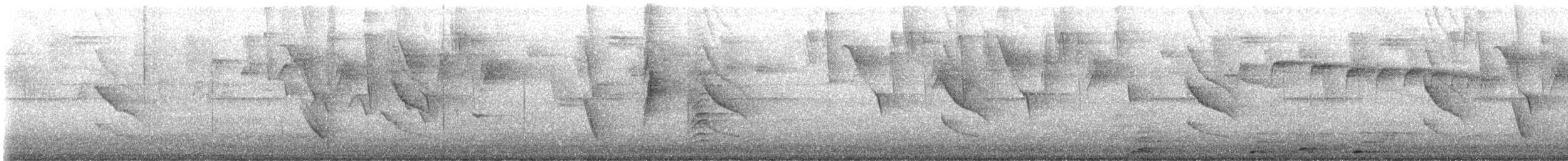 Stripe-breasted Spinetail - ML642886172