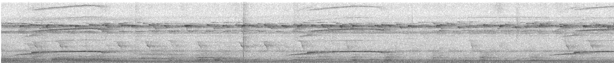 Yeşil Sırtlı Yalıçapkını - ML643079074