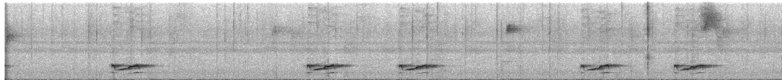 Zimtkehl-Baumspäher - ML643329392