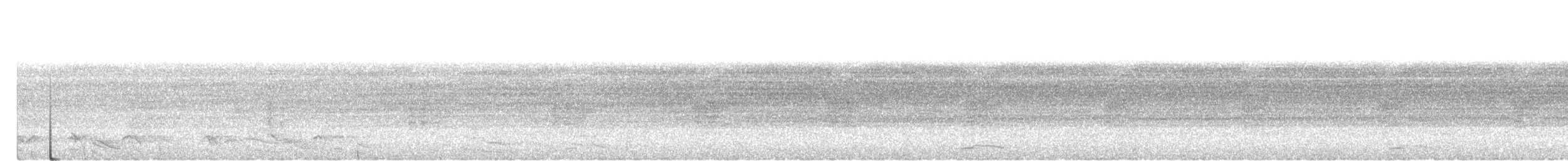 Медівник рогодзьобий - ML643483259