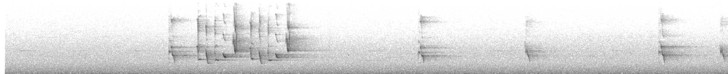 Crescent Honeyeater - ML643584287