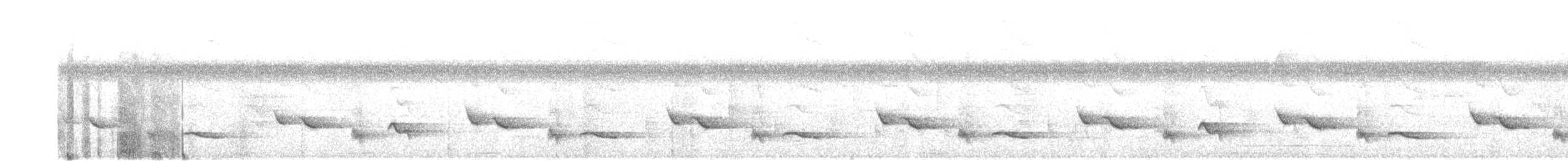 Yellow-tailed Oriole - ML643712090