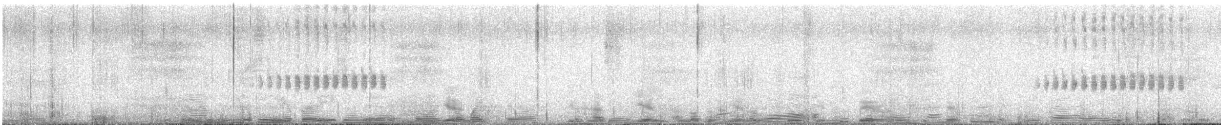 ノドグロアオジ - ML643839670