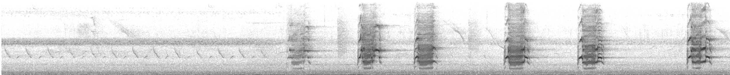 Araçari à oreillons roux - ML643861342