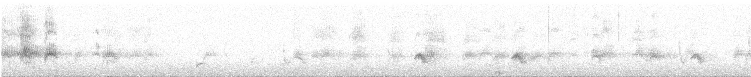 Evening Grosbeak - ML643923695