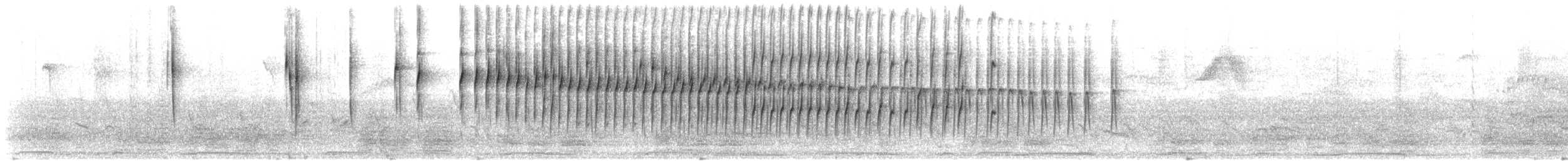 Stripe-crowned Spinetail - ML644029041