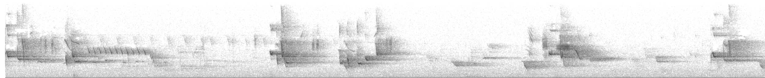 Crescent Honeyeater - ML644256172