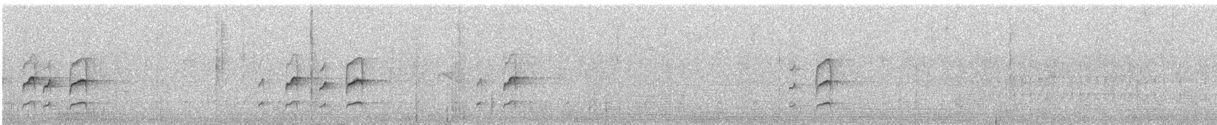 ミヤマオナガカマドドリ - ML644822760