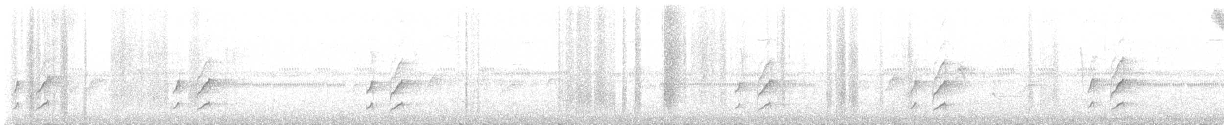 ミヤマオナガカマドドリ - ML644832838