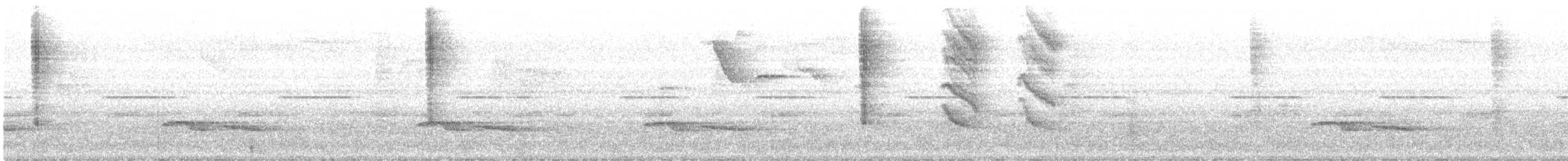 Белогрудый крапивник - ML644943957