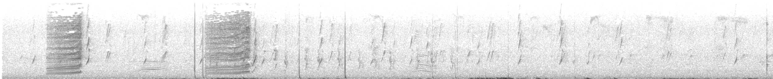 Schwarzkehl-Krähenstar - ML644997375