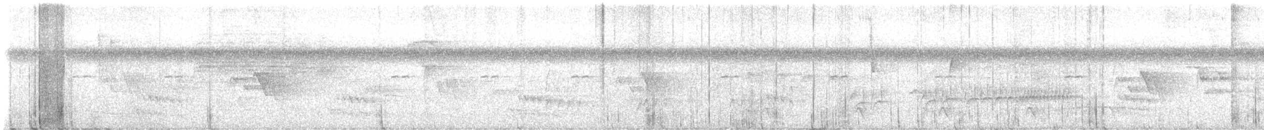 Чернохохлый колючник - ML645005297