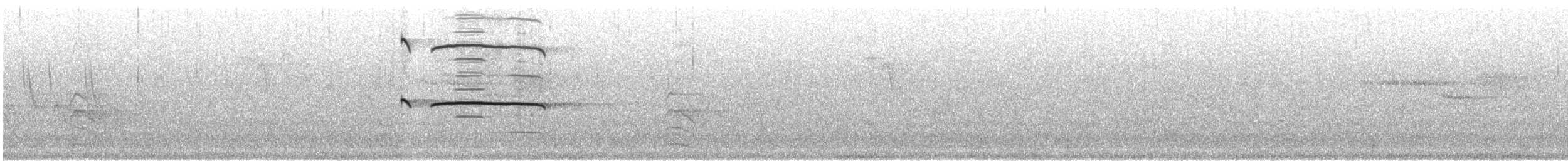 Broad-winged Hawk - ML645011286