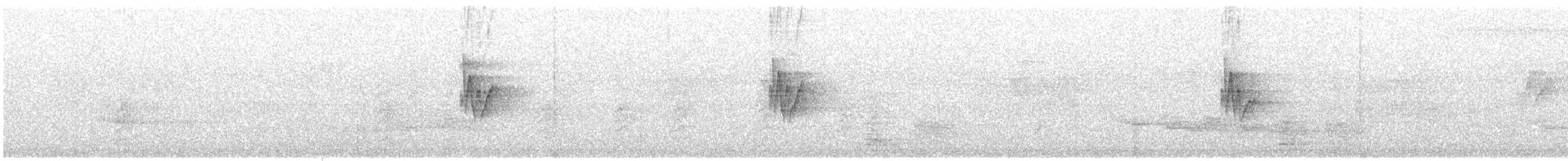 Two-barred Warbler - ML645136761