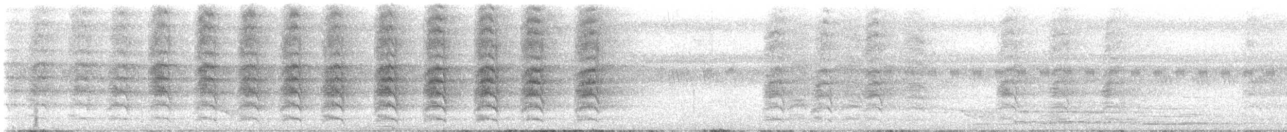Blue-crowned Racquet-tail (Blue-capped) - ML645308647