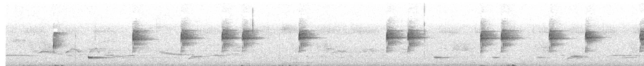 Rufous-breasted Leaftosser (Rufous-breasted) - ML645359682