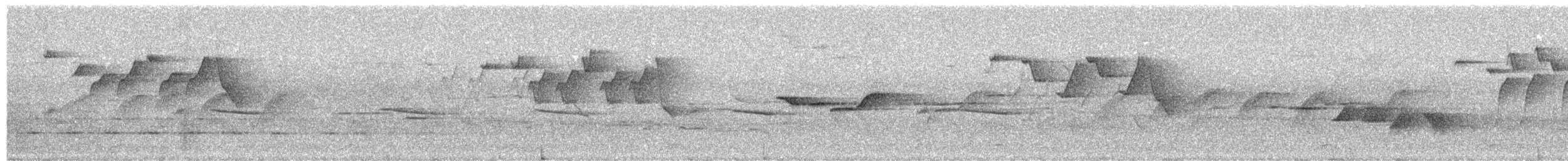 Yellow-vented Warbler - ML645390946