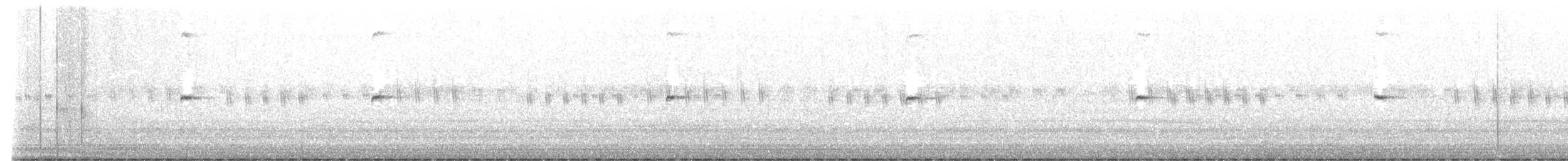 Sakhalin Leaf Warbler - ML645440651