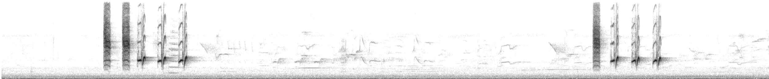 Brown Honeyeater - ML645637595