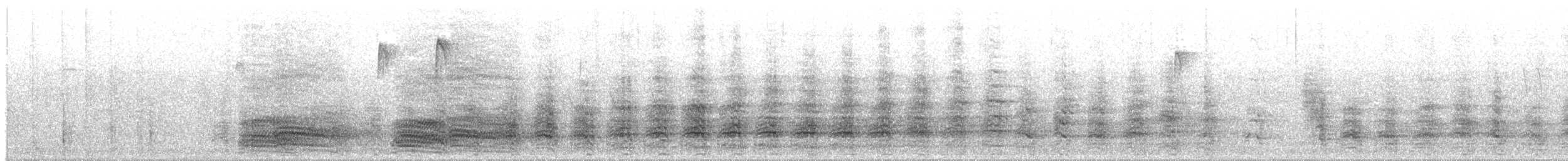 ハヤブサ - ML645735529