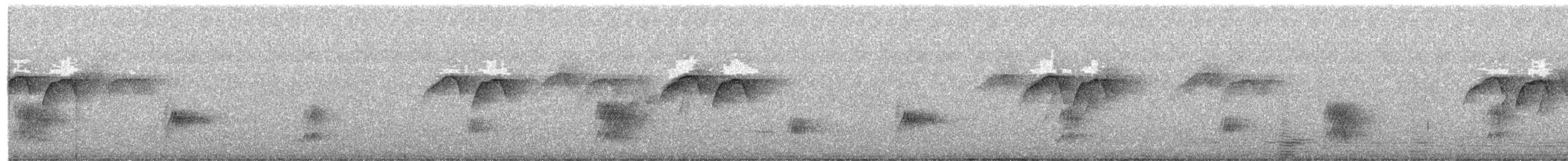 Gray-chinned Minivet - ML645780607