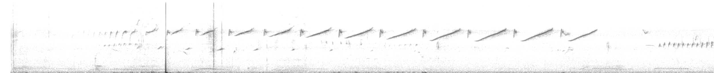 skřivan červenokřídlý - ML645886062