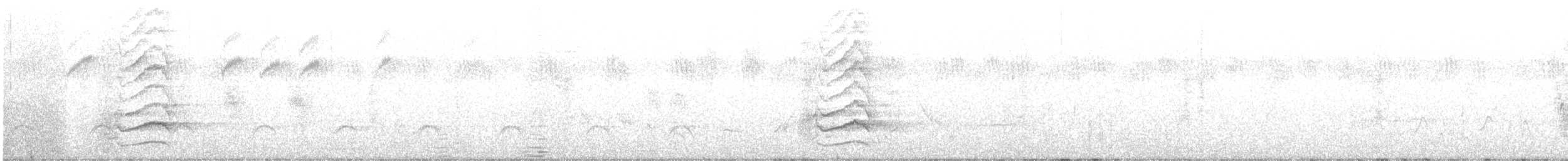 Golden-tailed Woodpecker - ML646100918