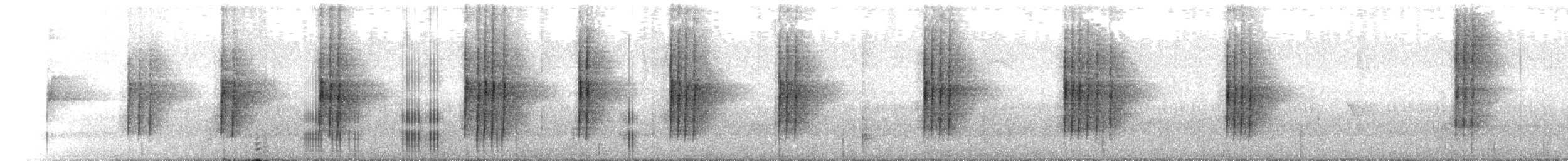 Gray-bellied Tesia - ML646101682