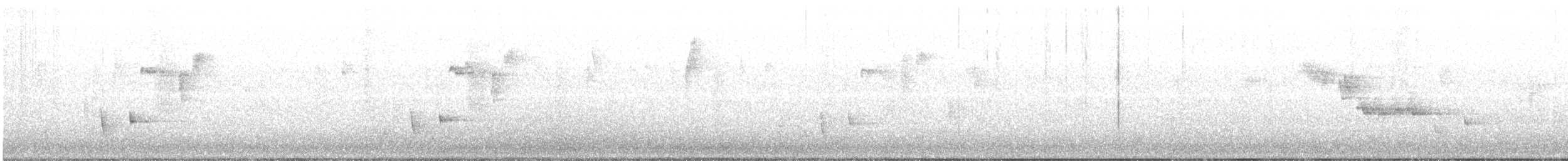 Kahverengi Dikengaga - ML646227082