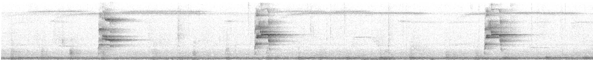 Chestnut-eared Aracari - ML646294266