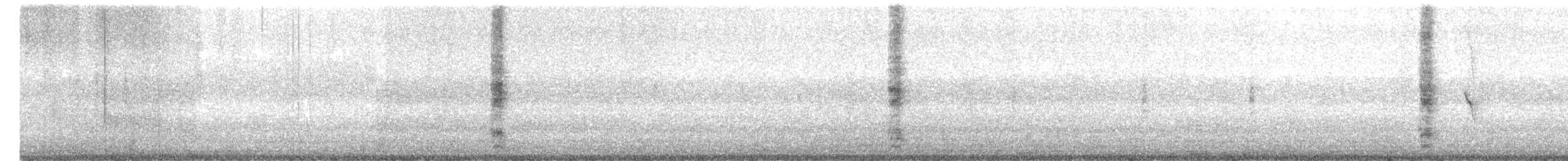 Рыжекрылый серёжкоух - ML646314003