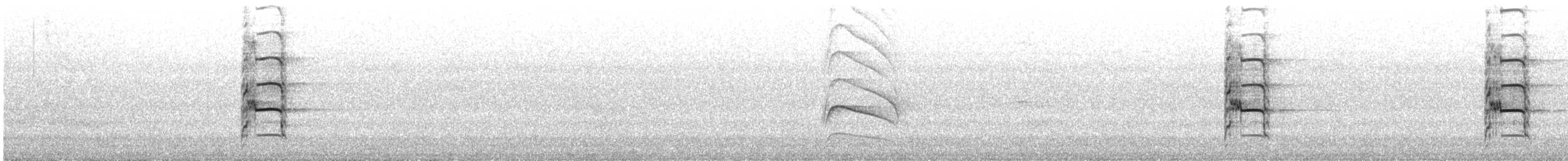 Chestnut-eared Aracari - ML646362491