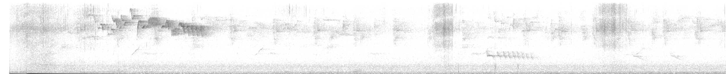 Powerful Woodpecker - ML646378214