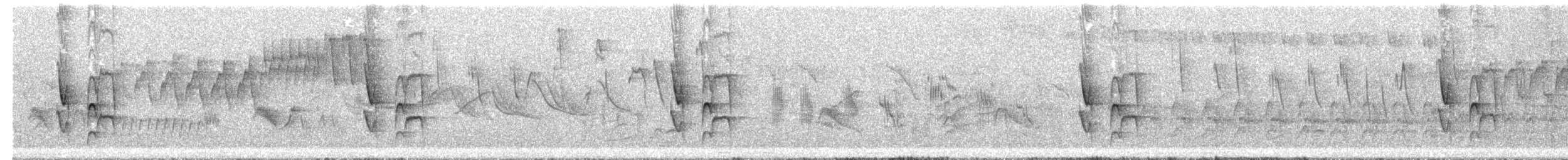 Sooty-fronted Spinetail - ML646422154