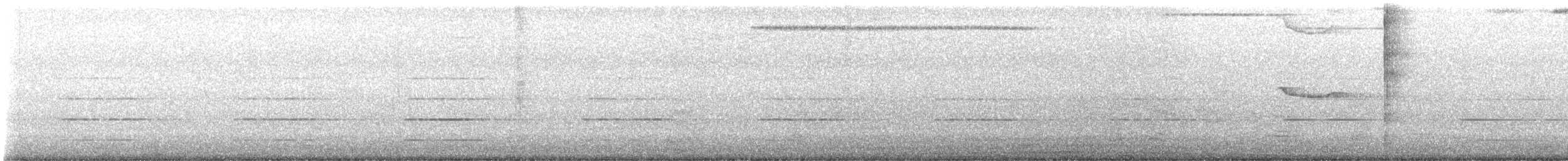 krahulák chocholatý - ML646573008