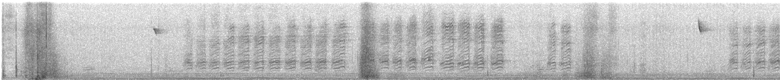 Tufted Titmouse - ML646573451