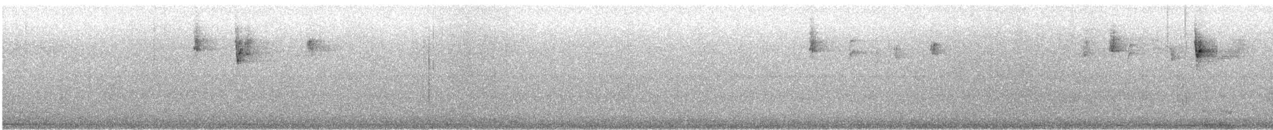 Каштановая древесница - ML646604930