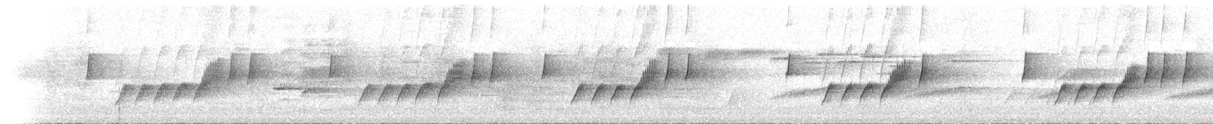 Largebec à poitrine jaune - ML646779785