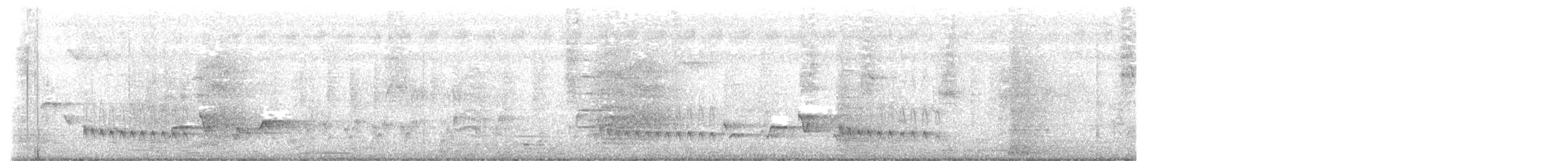 Rufous-tailed Tailorbird - ML646811486