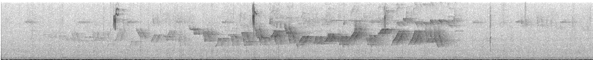 Scarlet-bellied Mountain Tanager - ML646959667