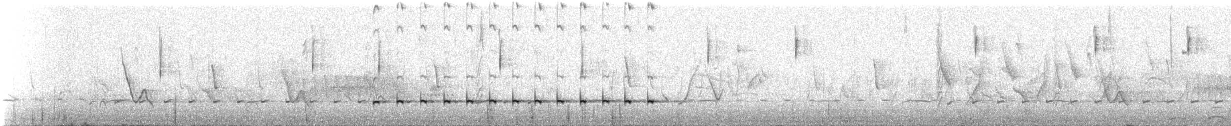 Оливковая серпогрудка - ML647142243