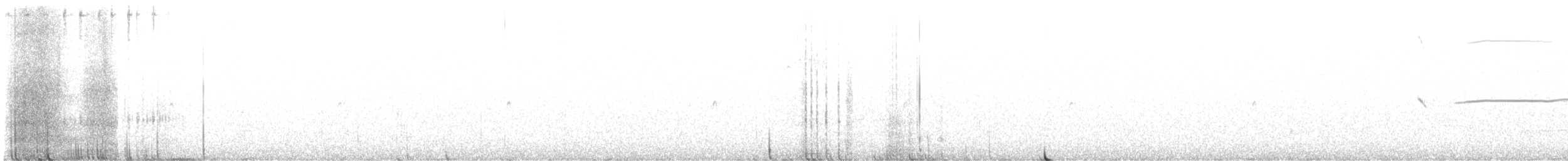 Broad-winged Hawk - ML647163093