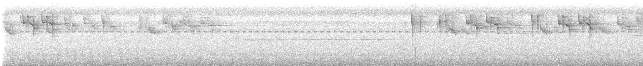 Charming Hummingbird - ML647436322