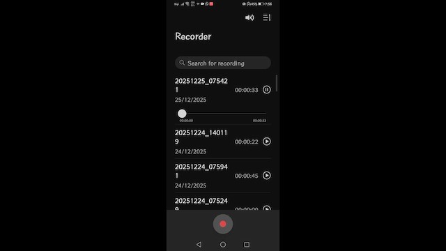 majna hnědá - ML647488580