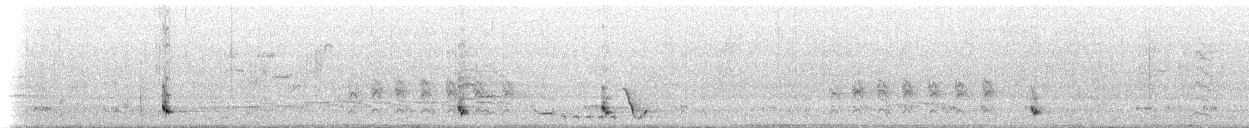 ウタイミツスイ - ML647636813