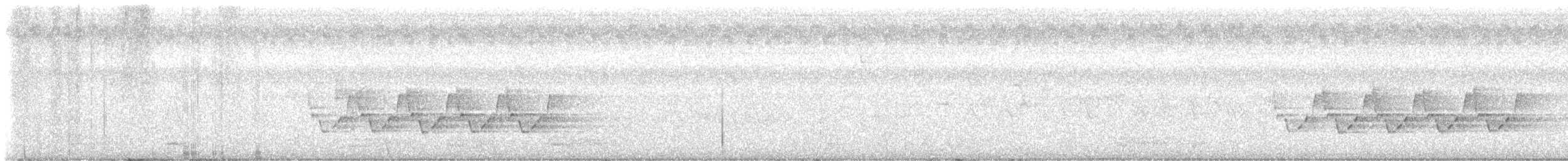 חטפית ירקרקה - ML648084420