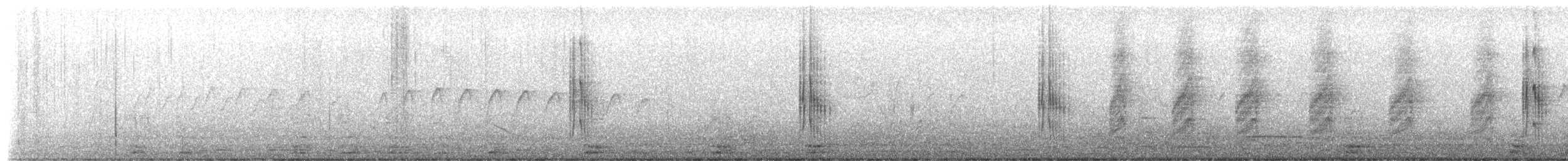 Ekru Tepeli Tiranület - ML649929164