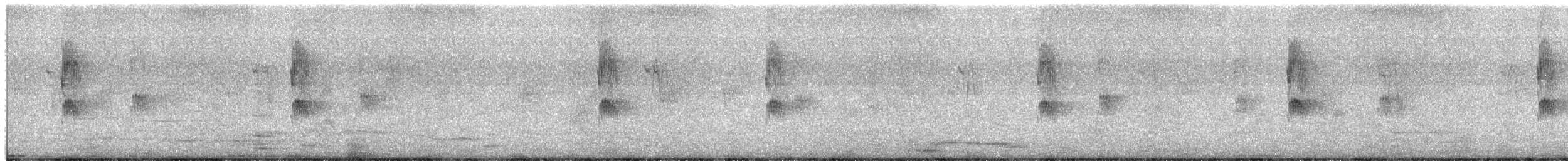 Bronze Mannikin - ML650798615